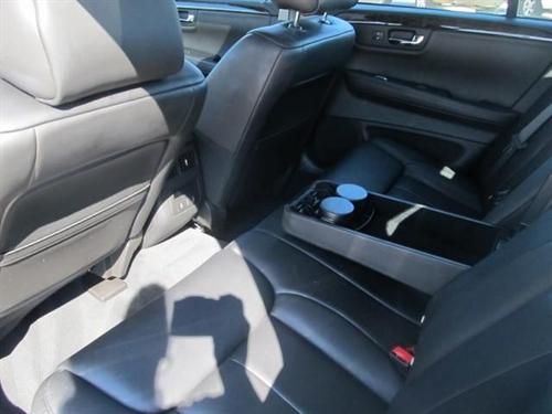 Cadillac DTS 2011 photo 3