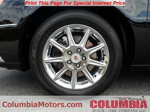 Cadillac DTS 2011 photo 2