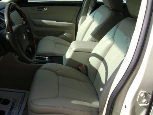Cadillac DTS 2011 photo 5