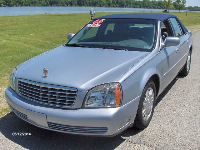 Cadillac Deville 2005 photo 2