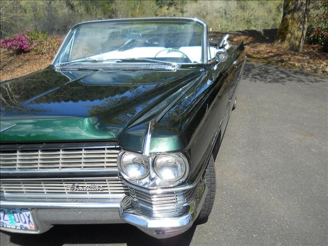 Cadillac Deville 1964 photo 5