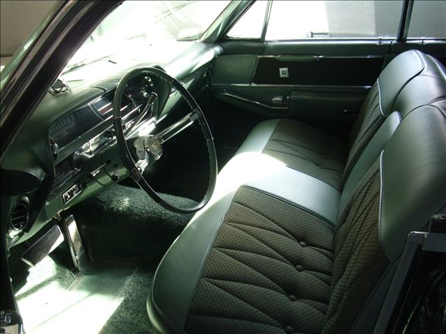 Cadillac Deville 1964 photo 1