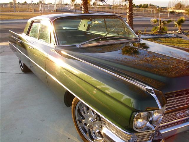 Cadillac Deville 1964 photo 4