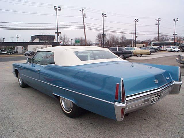 Cadillac Deville 1970 photo 2