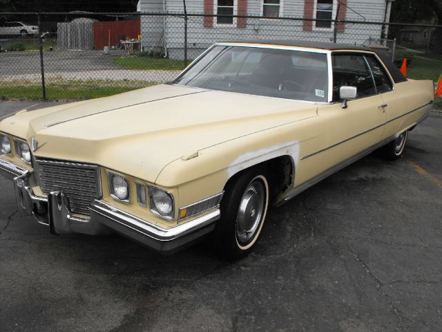 Cadillac Deville 1972 photo 4