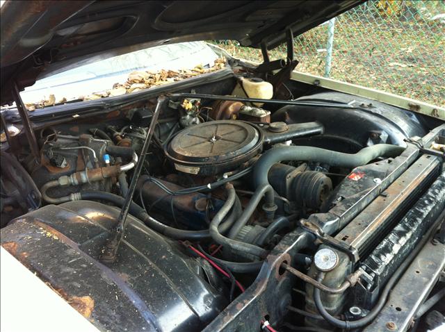 Cadillac Deville 1972 photo 2