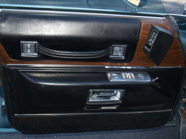 Cadillac Deville 1973 photo 5