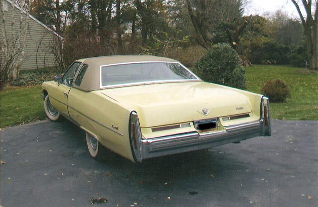 Cadillac Deville 1974 photo 2
