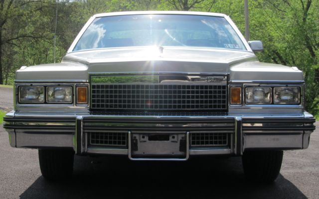 Cadillac Deville 1979 photo 0