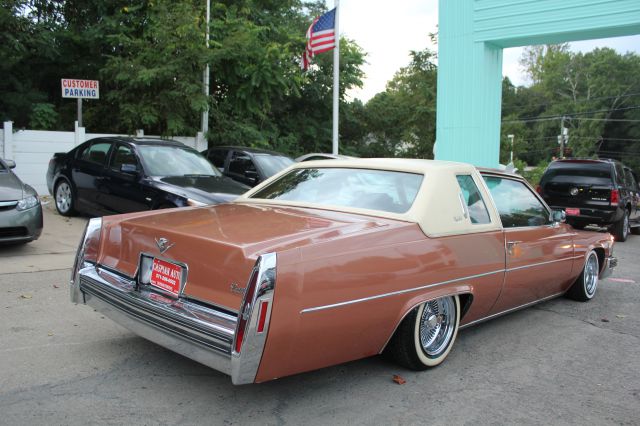 Cadillac Deville 1979 photo 2