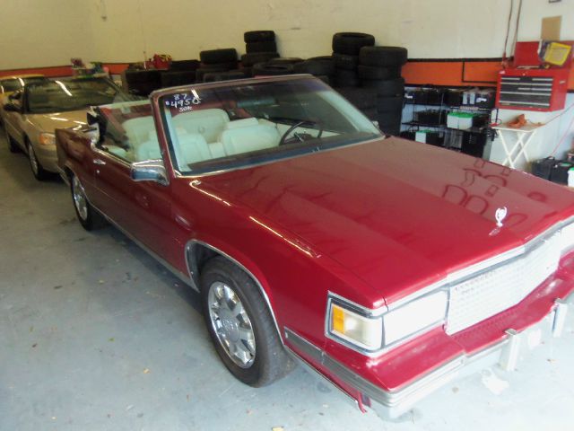 Cadillac Deville 1987 photo 1