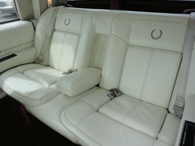 Cadillac Deville 1989 photo 2