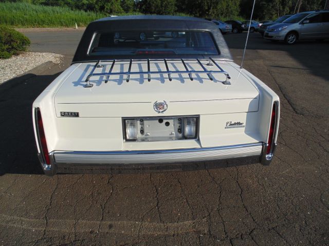 Cadillac Deville 1990 photo 3