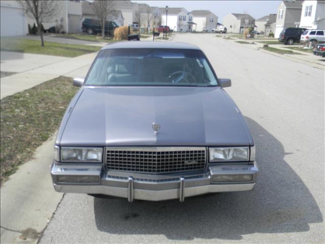 Cadillac Deville Unknown Sedan