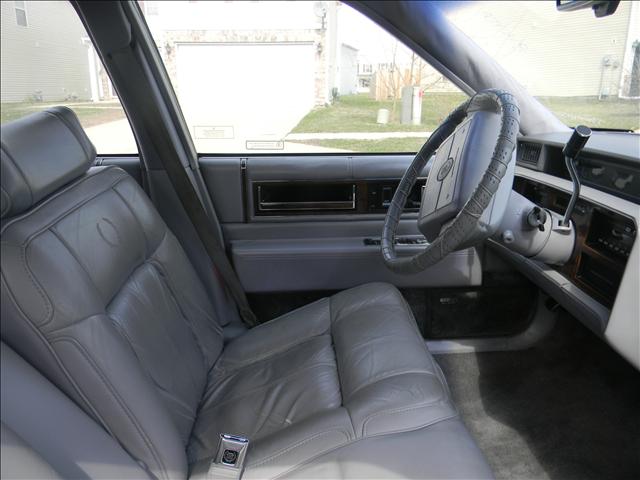 Cadillac Deville 1990 photo 3