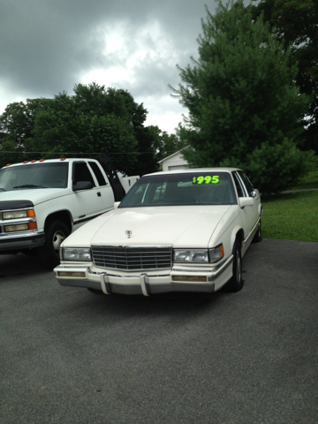 Cadillac Deville 1992 photo 3
