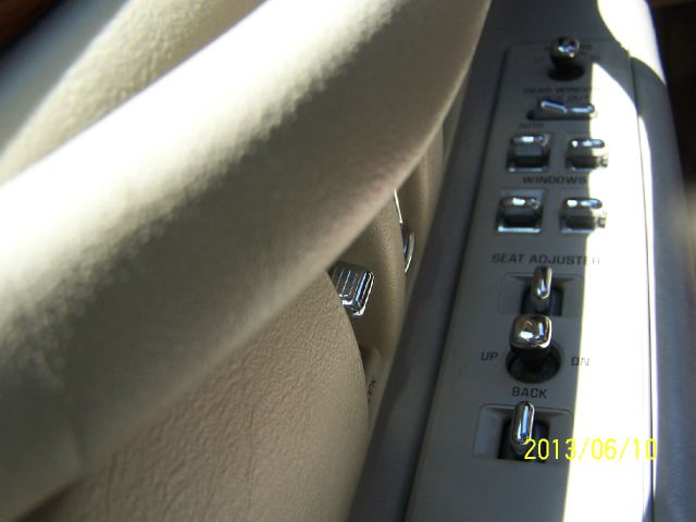 Cadillac Deville 1994 photo 3