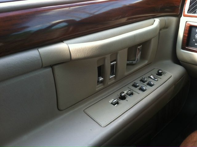 Cadillac Deville 1994 photo 6