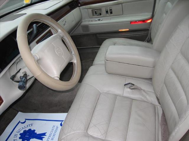 Cadillac Deville 1995 photo 1