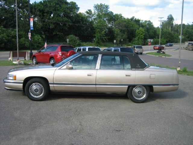 Cadillac Deville 1995 photo 1