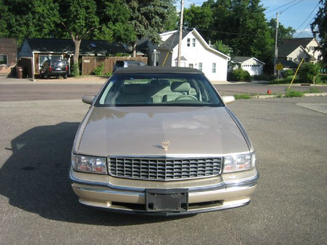 Cadillac Deville 1995 photo 3