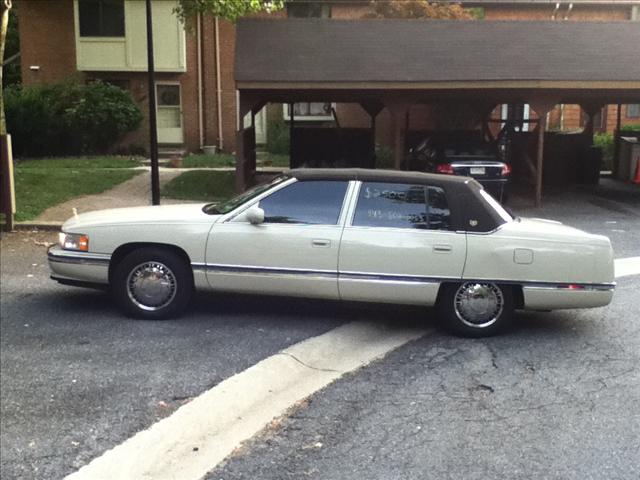 Cadillac Deville 1996 photo 2