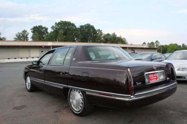 Cadillac Deville 1996 photo 11