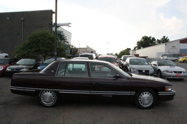 Cadillac Deville 1996 photo 12