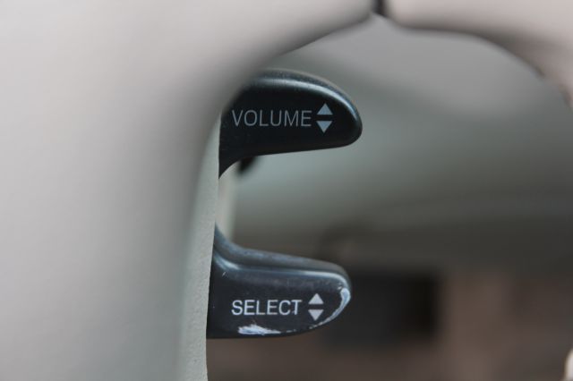 Cadillac Deville 1996 photo 19