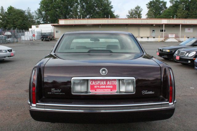 Cadillac Deville 1996 photo 22