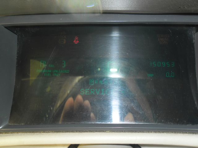 Cadillac Deville 1996 photo 1