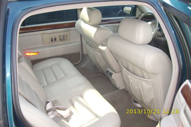 Cadillac Deville 1996 photo 1