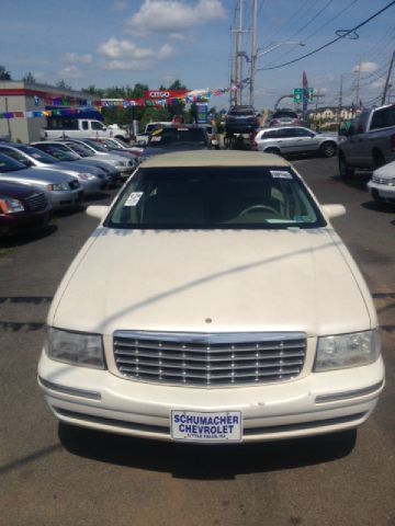 Cadillac Deville 1997 photo 2