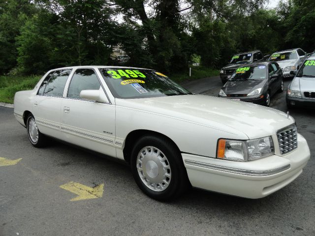 Cadillac Deville 1997 photo 3