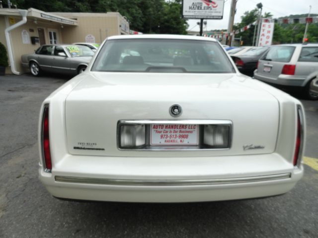 Cadillac Deville 1997 photo 4