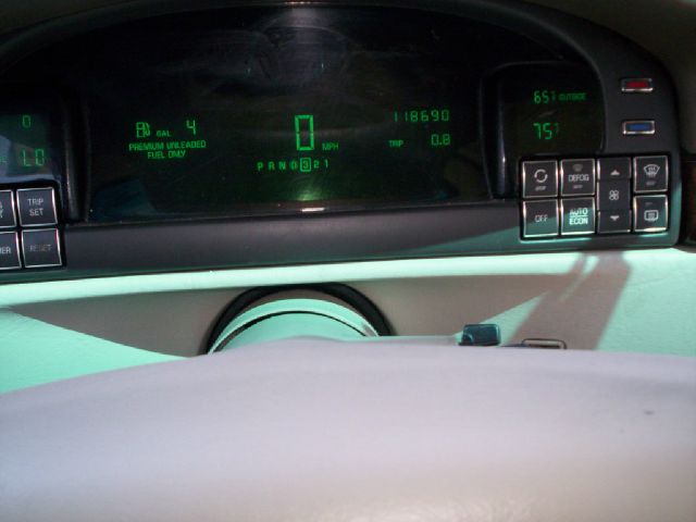 Cadillac Deville 1997 photo 4