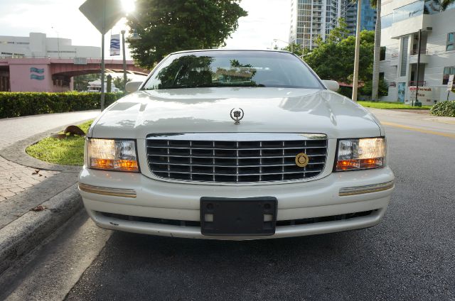 Cadillac Deville 1997 photo 4