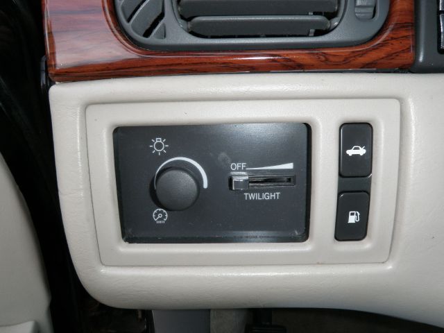 Cadillac Deville 1997 photo 20