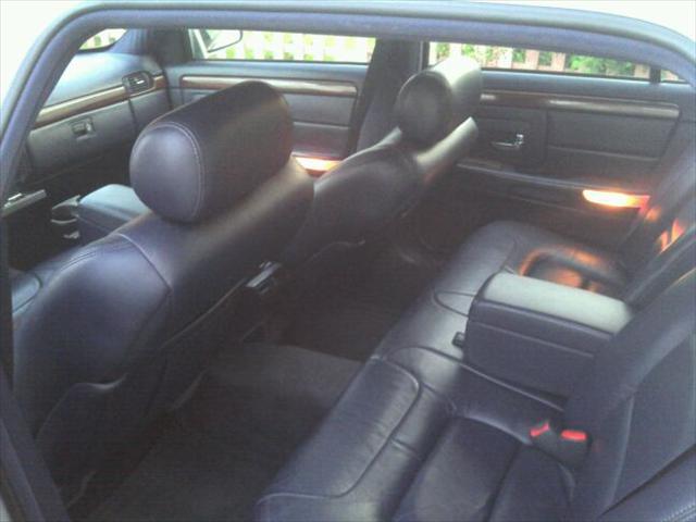 Cadillac Deville 1997 photo 2