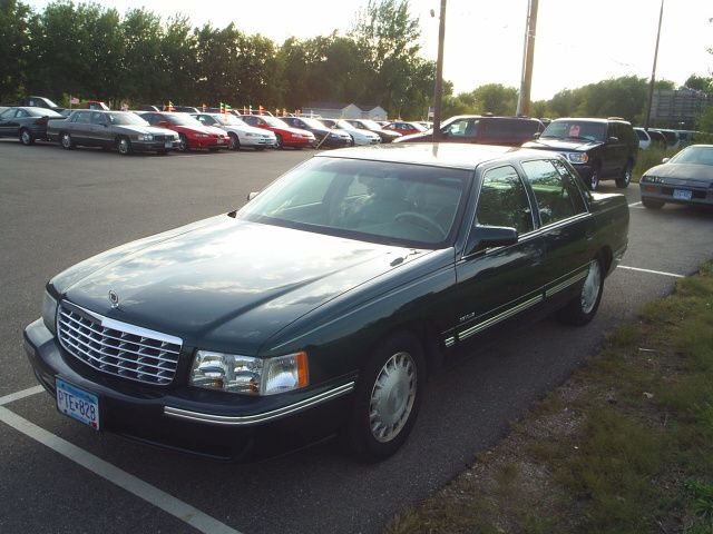 Cadillac Deville 1998 photo 1