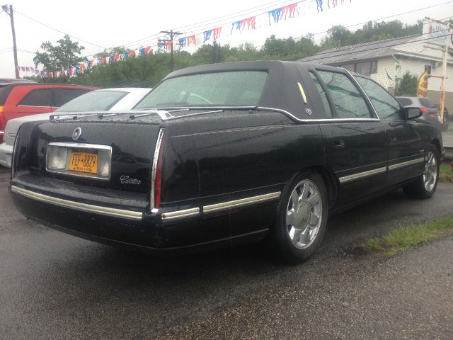 Cadillac Deville 1998 photo 1