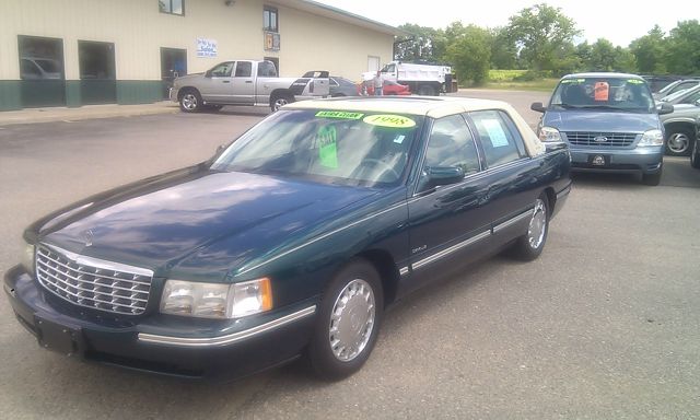 Cadillac Deville 1998 photo 1