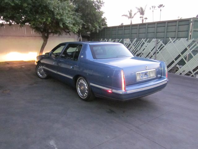 Cadillac Deville 1998 photo 1