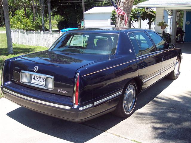Cadillac Deville 1998 photo 3