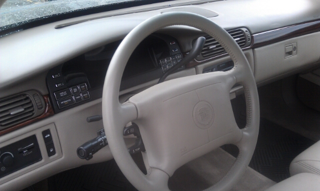 Cadillac Deville 1998 photo 10