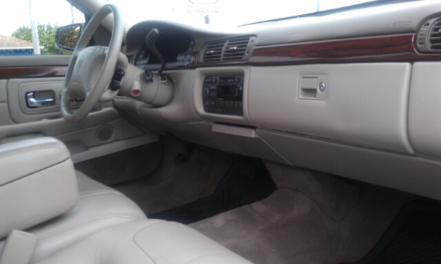 Cadillac Deville 1998 photo 3