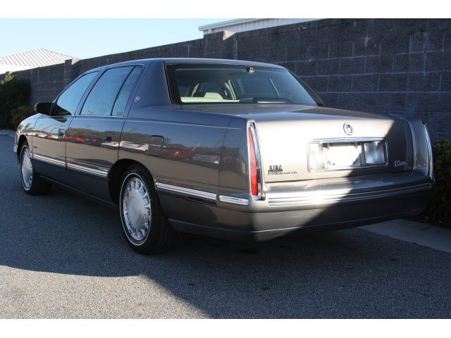 Cadillac Deville 1998 photo 4