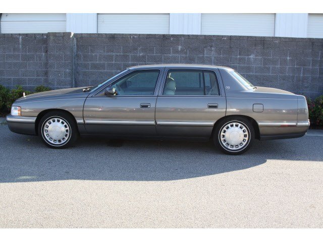 Cadillac Deville 1998 photo 3