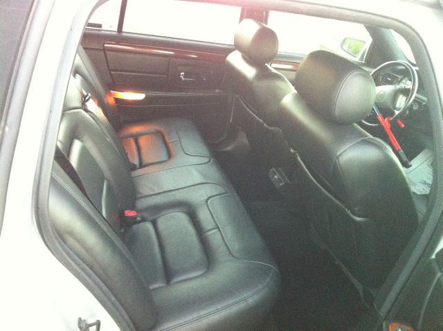 Cadillac Deville Unknown Sedan