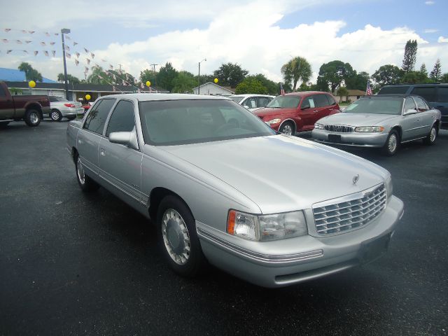 Cadillac Deville 1999 photo 1